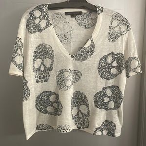 Skull Cashmere linen short sleeve too.